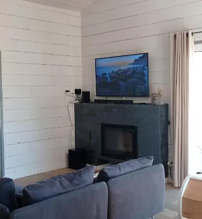 Agreable Maison Piscine Chauffee Et A Dom wakacyjny Andernos-les-Bains