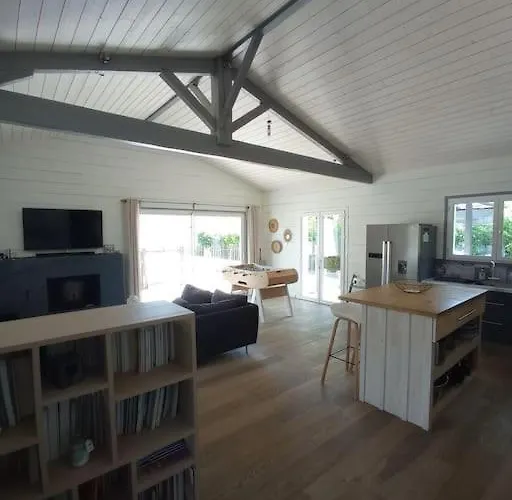 Agreable Maison Piscine Chauffee Et A Andernos-les-Bains