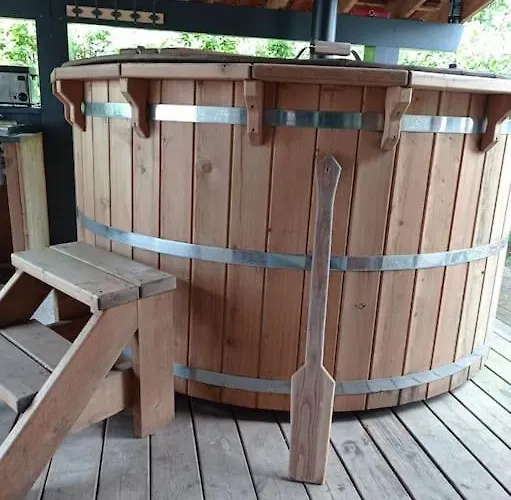 Agreable Maison Piscine Chauffee Et A Dom wakacyjny Andernos-les-Bains