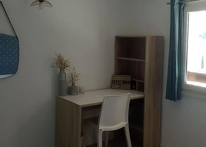 Dom wakacyjny Agreable Maison Piscine Chauffee Et A Andernos-les-Bains