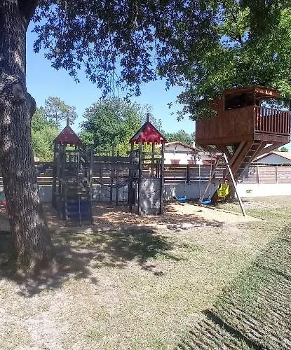 Agreable Maison Piscine Chauffee Et A Dom wakacyjny *