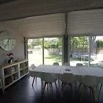 Σπίτι διακοπών Agreable Maison Piscine Chauffee Et A *