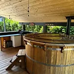 Σπίτι διακοπών Agreable Maison Piscine Chauffee Et A