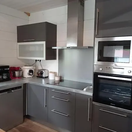 Agreable Maison Piscine Chauffee Et A Holiday home